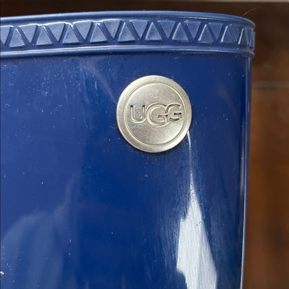 UGG Rain Boots - Picture 14 of 14